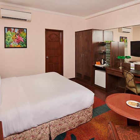 Mayfair Rourkela Esterno foto