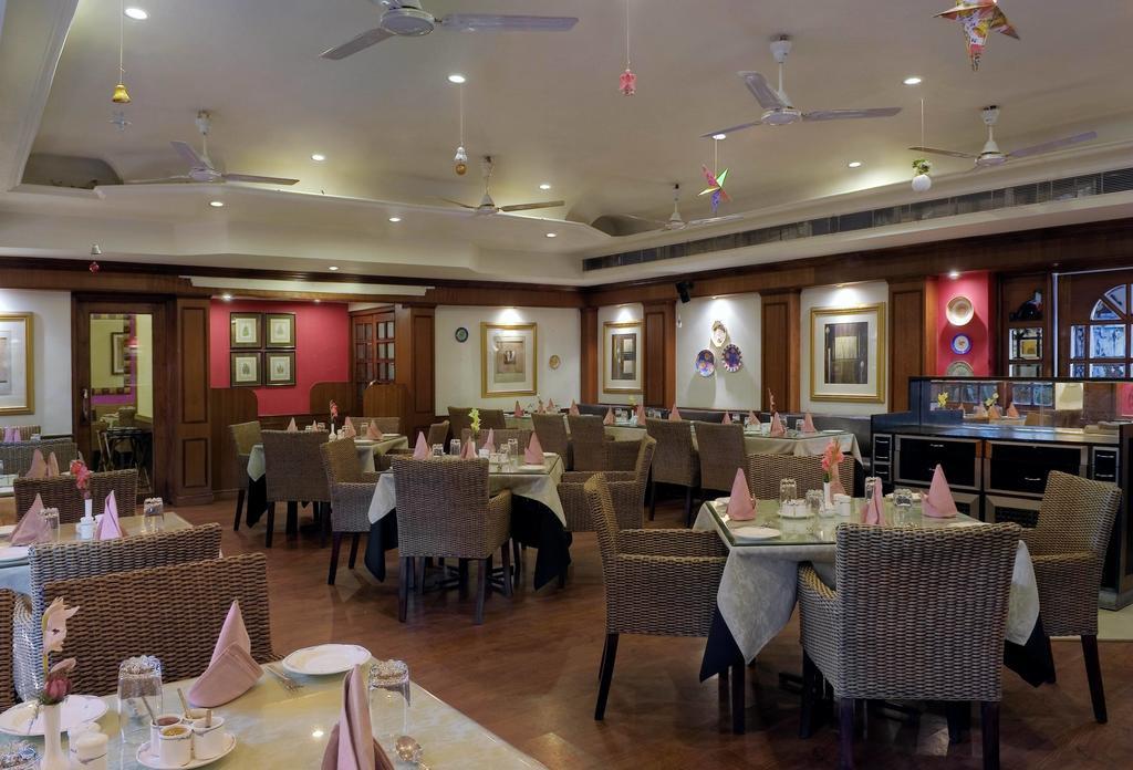 Mayfair Rourkela Esterno foto
