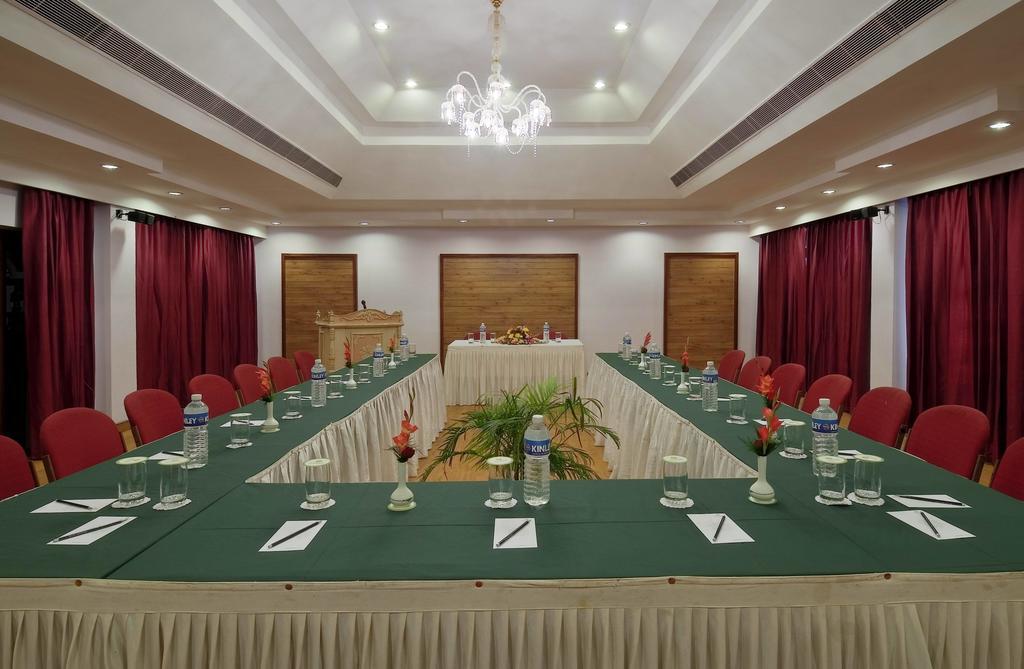 Mayfair Rourkela Esterno foto